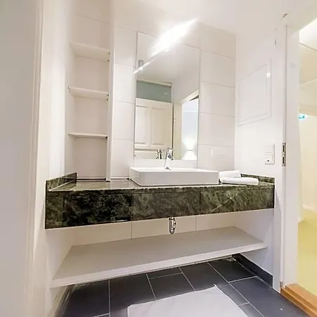 Gaestehaus Am Marktbrunnen 3* 布莱滕